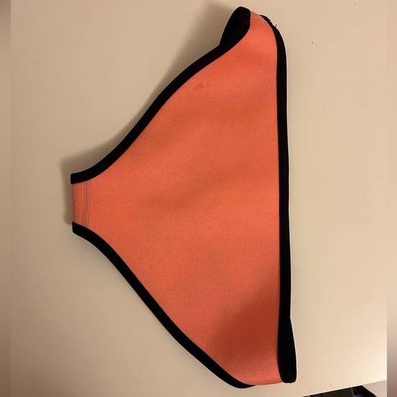 Triangl Bikini Set - Picture 3 of 8